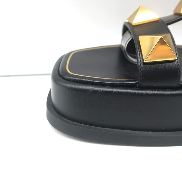 Valentino Roman Stud Ankle Strap Platform Sandals Black Leather Size 39.5 NEW - Picture 7 of 12